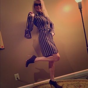 Get that 70s look with this dress from Zara.